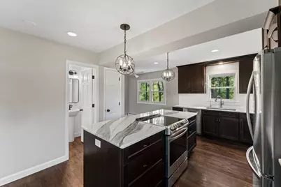 928 Griffin Avenue, Mahtomedi, MN 55115 - Photo 6
