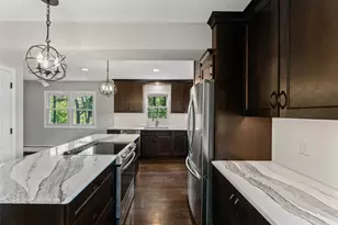 928 Griffin Ave, Mahtomedi, MN 55115 - Photo 8