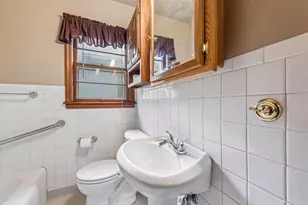 3637 Orchard Ave N, Robbinsdale, MN 55422 - Photo 8