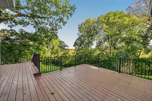 1505 Glendale Hills Dr NE, Rochester, MN 55906 - Photo 2