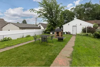 1122 Marshall Avenue, Saint Paul, MN 55104 - Photo 2