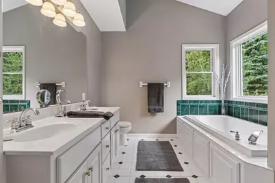 24451 Inwood Avenue N, Forest Lake, MN 55025 - Photo 32