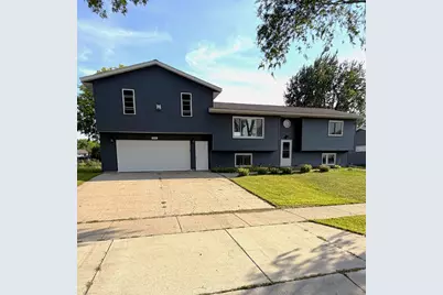 513 Homestead Road, Mankato, MN 56001 - Photo 1