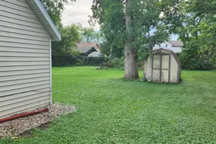 412 3rd St SE, Willmar, MN 56201 - Photo 18