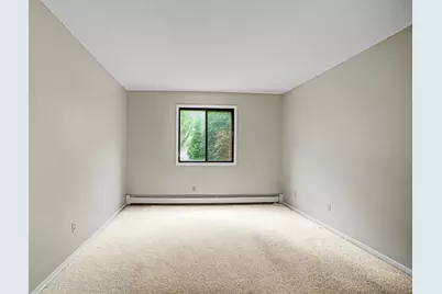 2680 Oxford Street N #107, Roseville, MN 55113 - Photo 10