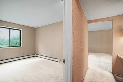 2680 Oxford Street N #107, Roseville, MN 55113 - Photo 6