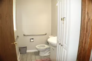 421 Dale Ave, Moorhead, MN 56560 - Photo 16