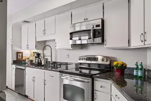 2950 Dean Pkwy, Minneapolis, MN 55416 - Photo 32