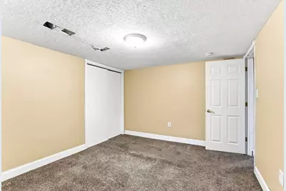 5447 Bryant Avenue N, Brooklyn Center, MN 55430 - Photo 22