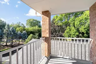 1585 Dodd Rd, Mendota Heights, MN 55118 - Photo 16