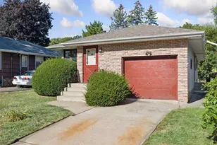 1411 Alaska Ave, Saint Paul, MN 55116 - Photo 1