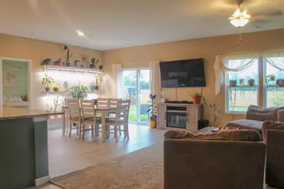 511 Valley Drive W, Annandale, MN 55302 - Photo 8