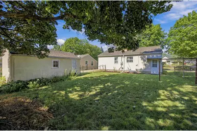 2116 Fremont Avenue E, Saint Paul, MN 55119 - Photo 16