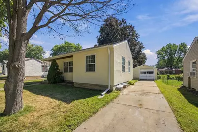 2116 Fremont Avenue E, Saint Paul, MN 55119 - Photo 18