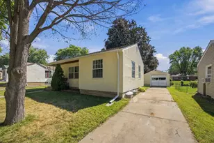 2116 Fremont Ave E, Saint Paul, MN 55119 - Photo 18