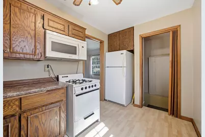 2116 Fremont Avenue E, Saint Paul, MN 55119 - Photo 6