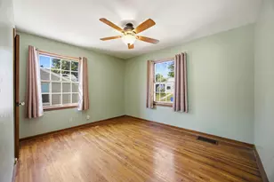 2116 Fremont Ave E, Saint Paul, MN 55119 - Photo 8