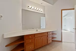 583 Holly Ln N, Oakdale, MN 55128 - Photo 30