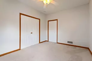 583 Holly Ln N, Oakdale, MN 55128 - Photo 34