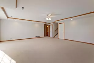 583 Holly Ln N, Oakdale, MN 55128 - Photo 24