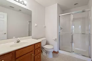 583 Holly Ln N, Oakdale, MN 55128 - Photo 42
