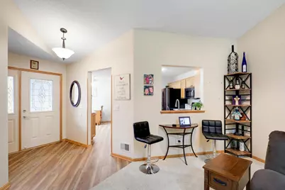 8953 Thomas Lane, Woodbury, MN 55125 - Photo 4