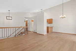 1547 Clemson Dr, Eagan, MN 55122 - Photo 2
