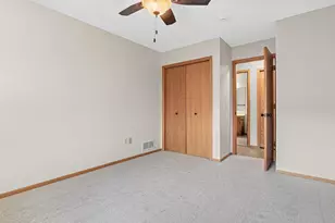 1547 Clemson Dr, Eagan, MN 55122 - Photo 20