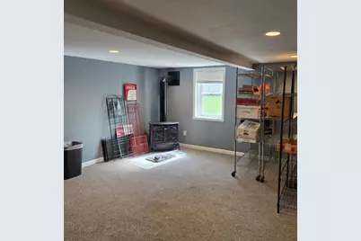 610 8th Avenue NE, Waseca, MN 56093 - Photo 6