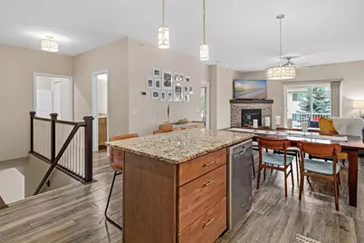 4151 Blakewood Drive, Shakopee, MN 55379 - Photo 6