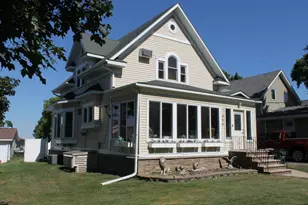 405 E Lake St, Osakis, MN 56360 - Photo 2