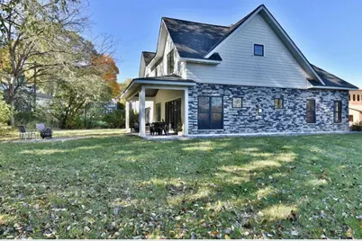 1022 Gardner Street E, Wayzata, MN 55391 - Photo 4