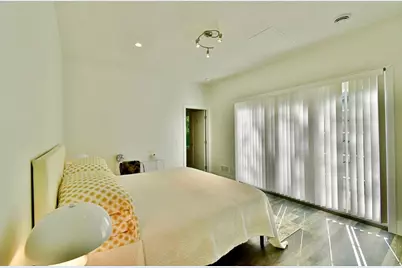 1022 Gardner Street E, Wayzata, MN 55391 - Photo 12