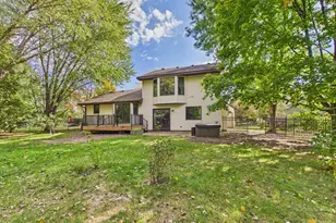 1952 Park Ridge Ct, Chaska, MN 55318 - Photo 2