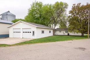 109 Arkansas Ave, Hoffman, MN 56339 - Photo 2
