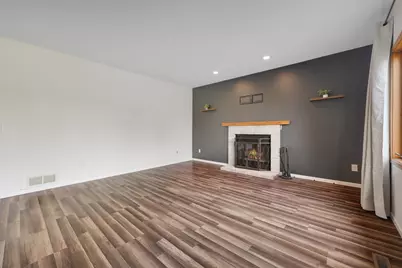 9432 71st Bay S, Cottage Grove, MN 55016 - Photo 16