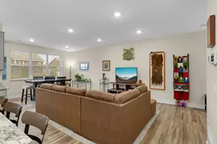 13832 Kaylemore Trl, Rosemount, MN 55068 - Photo 4
