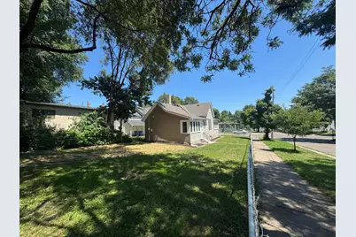 989 Marion Street, Saint Paul, MN 55117 - Photo 4