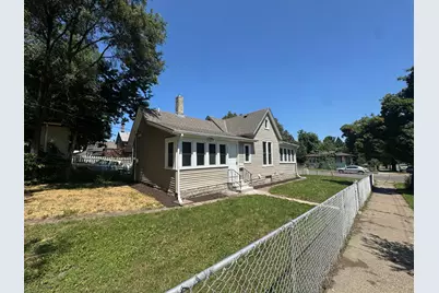 989 Marion Street, Saint Paul, MN 55117 - Photo 2