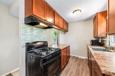 12611 Kipling Avenue S, Savage, MN 55378 - Photo 6