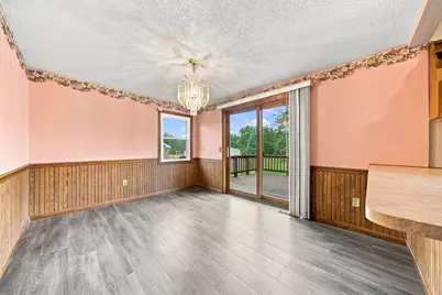 1463 Glynview Trail, Faribault, MN 55021 - Photo 10