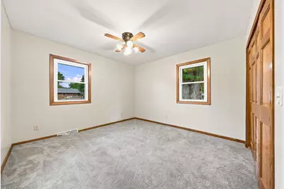1463 Glynview Trail, Faribault, MN 55021 - Photo 14