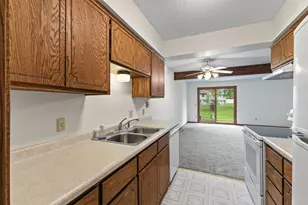 6666 Xerxes Pl N, Brooklyn Center, MN 55430 - Photo 2