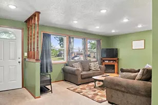 930 Park St, Brooten, MN 56316 - Photo 8