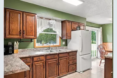 930 Park Street, Brooten, MN 56316 - Photo 4