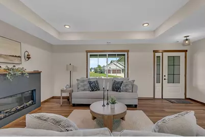 3257 Old Stone Way NE, Sauk Rapids, MN 56379 - Photo 4