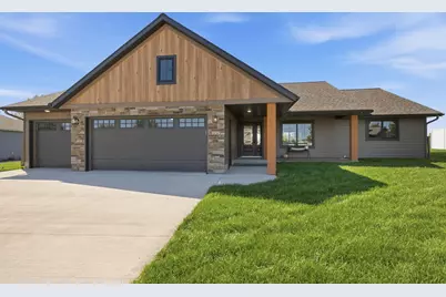 3257 Old Stone Way NE, Sauk Rapids, MN 56379 - Photo 1