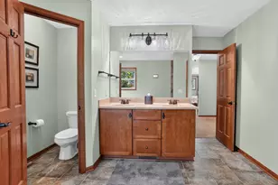 15211 Plumstone Dr, Eden Prairie, MN 55347 - Photo 26