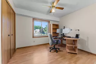 1013 Rushmore Dr, Burnsville, MN 55306 - Photo 12