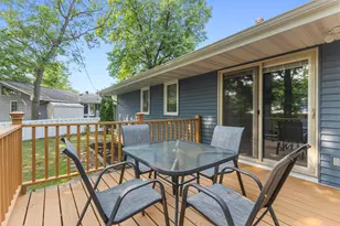 5375 Matterhorn Dr NE, Fridley, MN 55421 - Photo 16